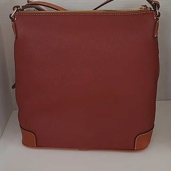 ❤️HP❤️D&B LARGE Wine Pebble Grain Tassle Crossbody Bag NWT